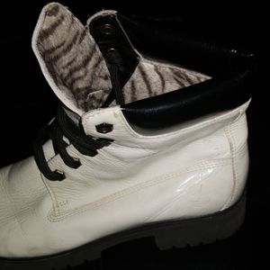 White timberland boots